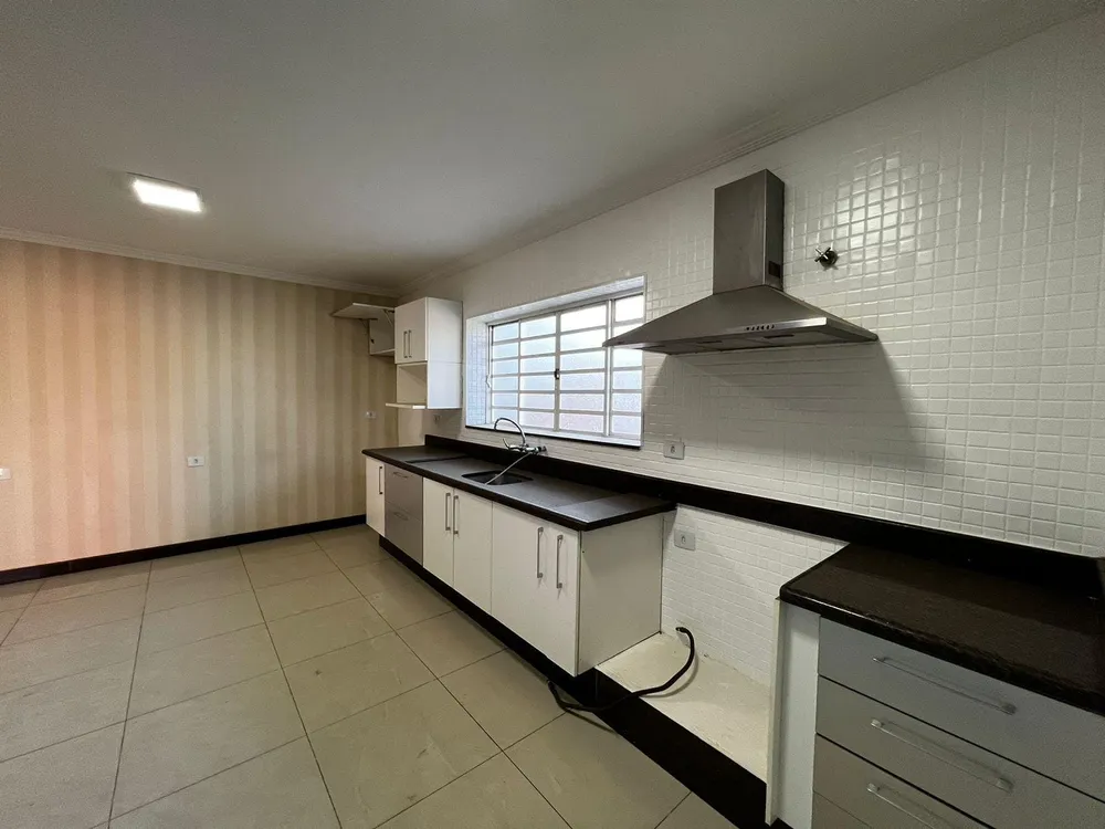Casa, 3 quartos, 200 m² - Foto 12