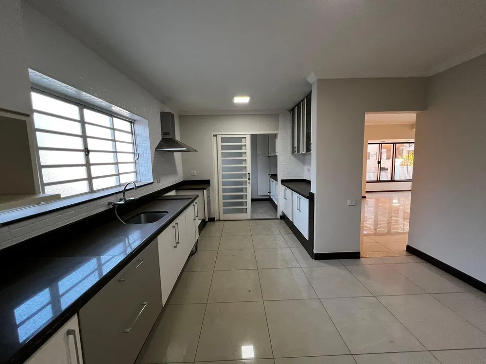Casa, 3 quartos, 200 m² - Foto 10
