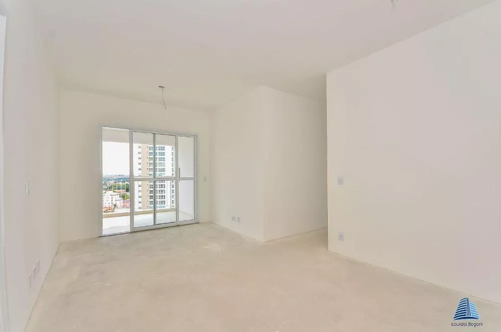 Apartamento à venda com 2 quartos, 69m² - Foto 3