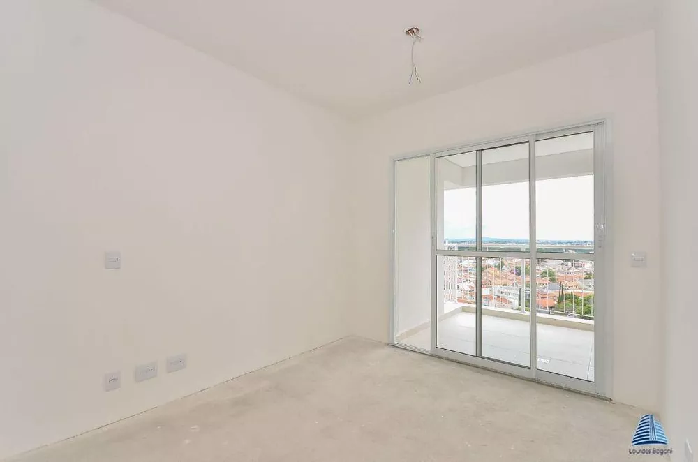 Apartamento à venda com 2 quartos, 69m² - Foto 4