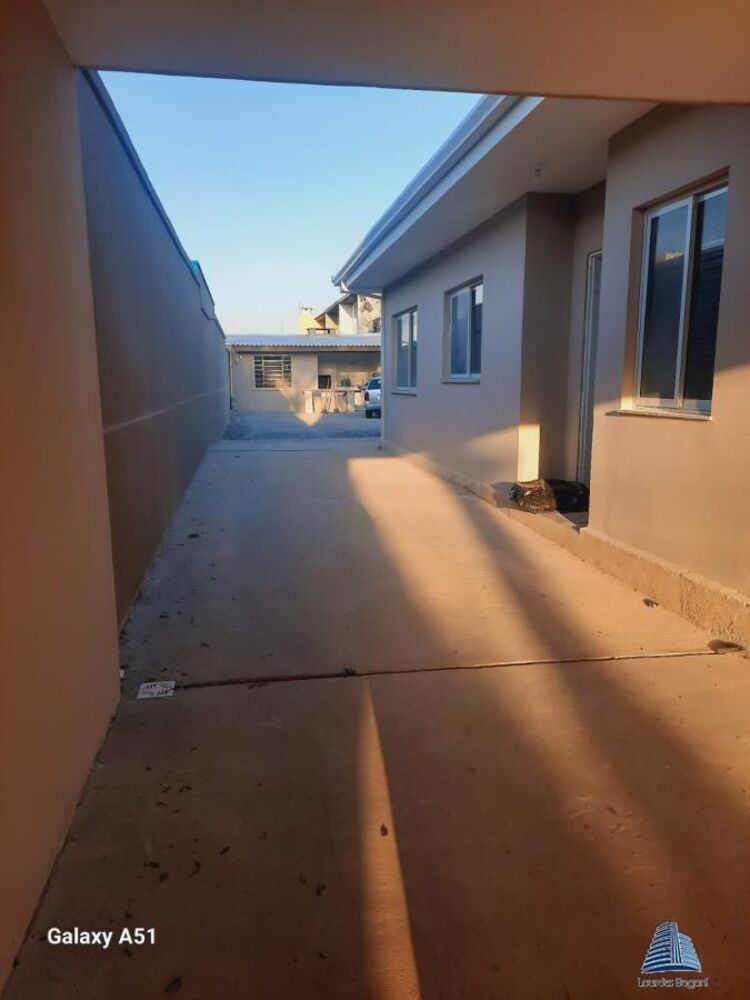 Prédio Inteiro para alugar com 4 quartos, 217m² - Foto 1