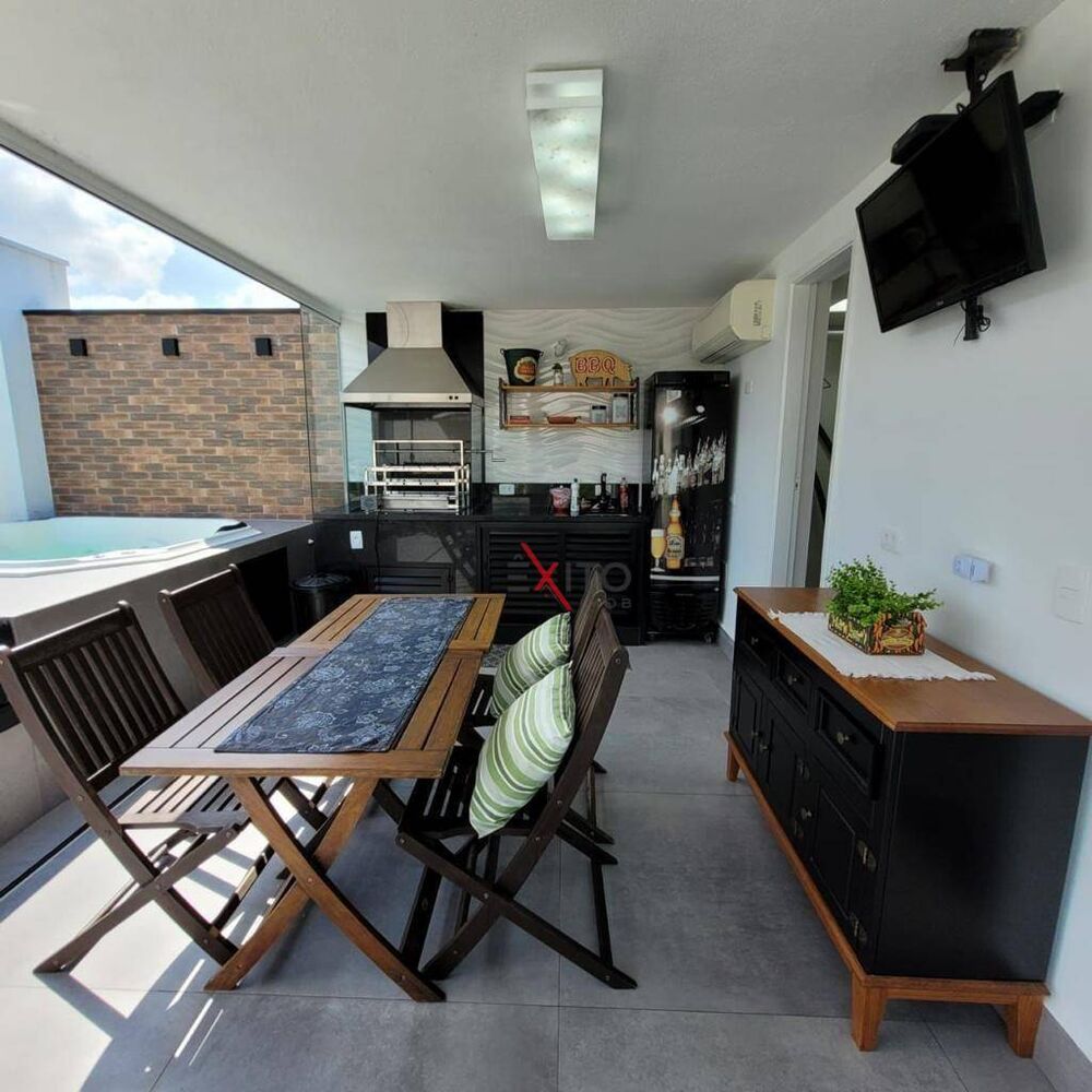 Casa, 4 quartos, 230 m² - Foto 2