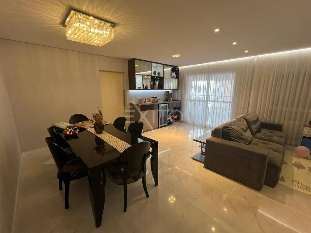 Apartamento, 3 quartos, 145 m² - Foto 2