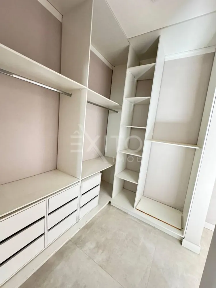Casa, 4 quartos, 280 m² - Foto 11