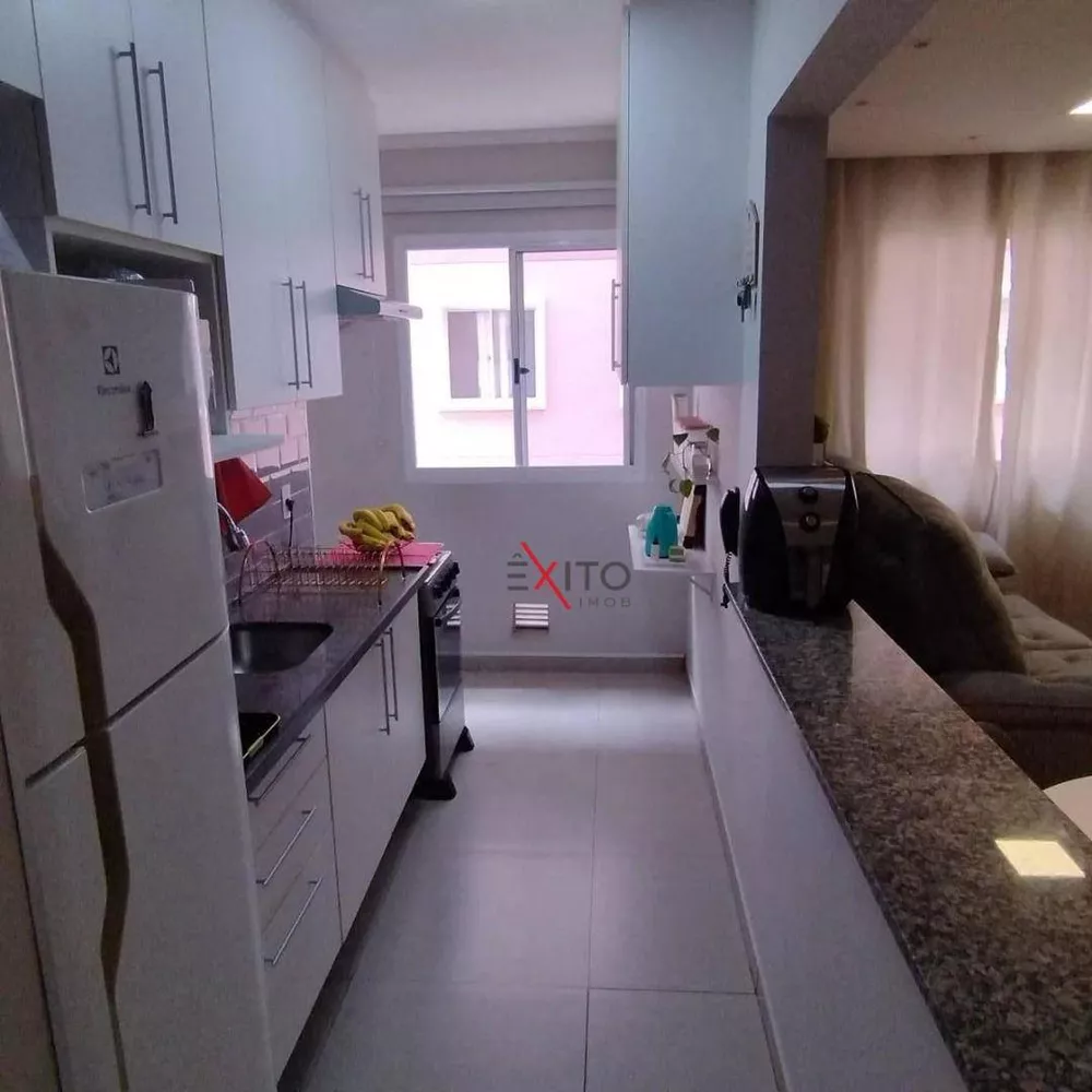 Apartamento à venda com 2 quartos, 54m² - Foto 3