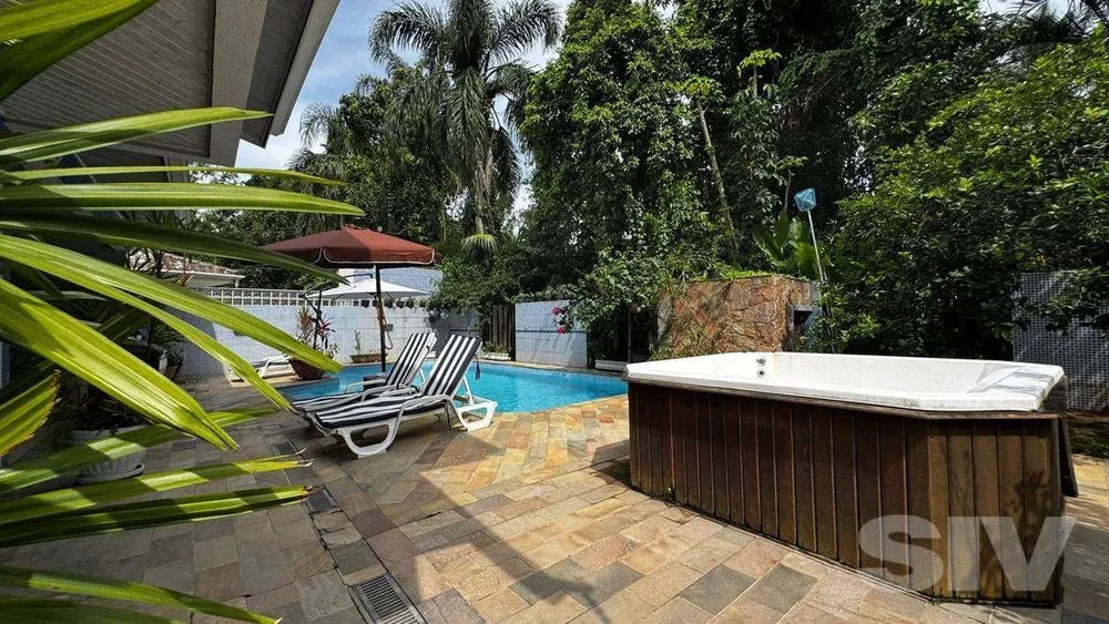 Casa, 4 quartos, 381 m² - Foto 1