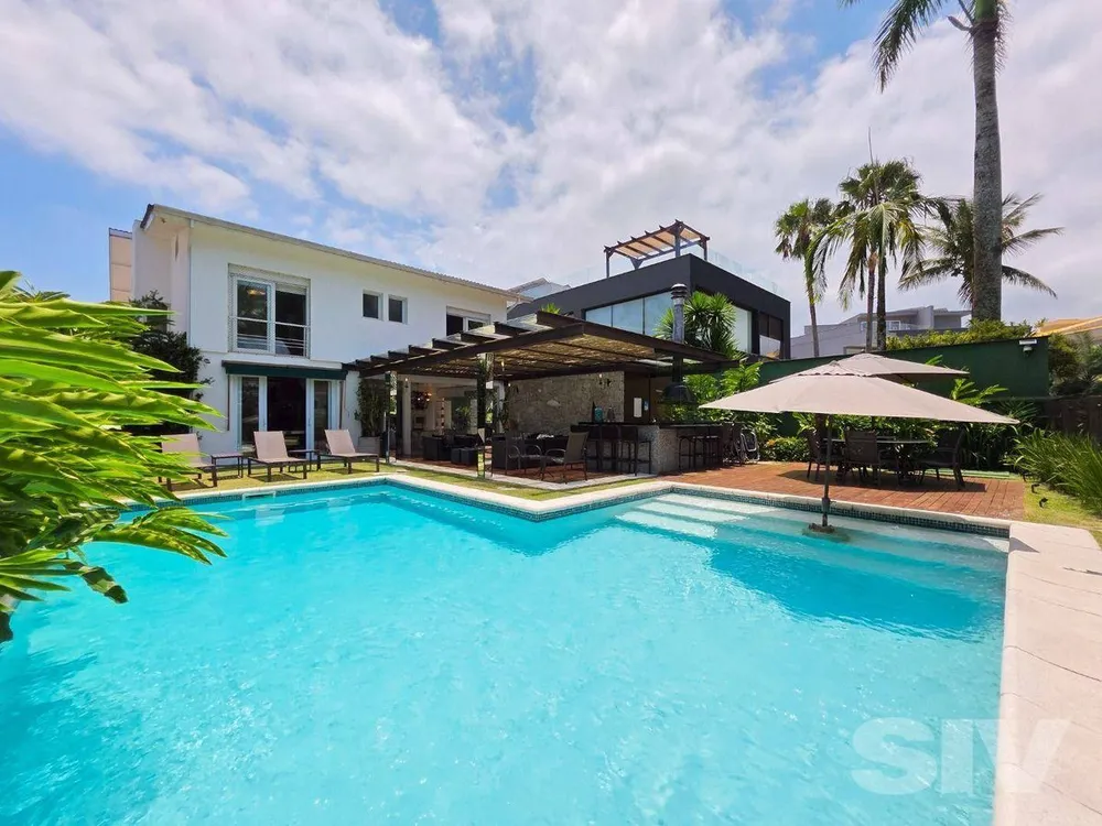 Casa, 5 quartos, 397 m² - Foto 1