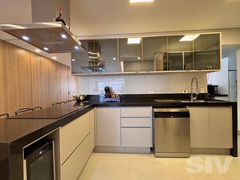 Apartamento, 4 quartos, 132 m² - Foto 8