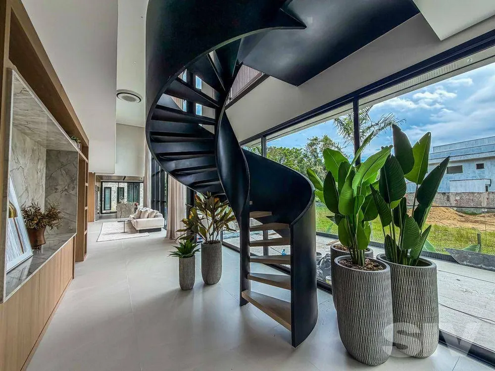 Casa, 5 quartos, 604 m² - Foto 2