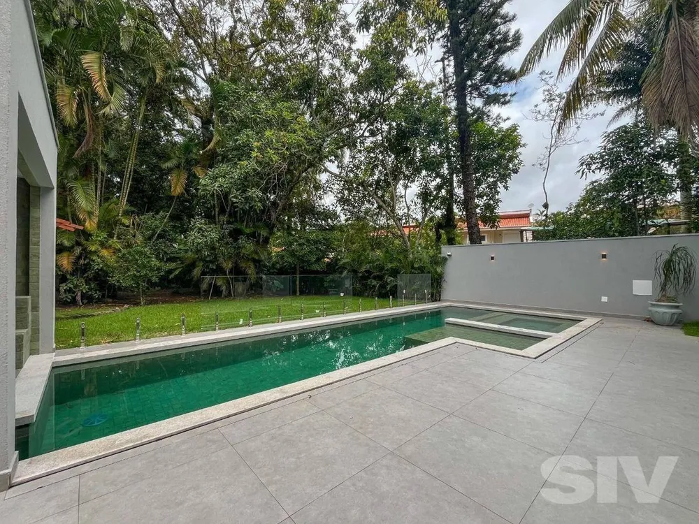 Casa, 6 quartos, 460 m² - Foto 1