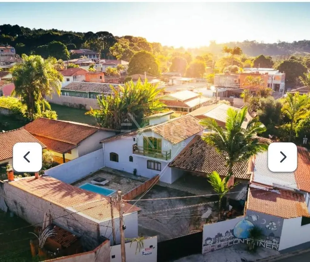 Casa, 3 quartos, 290 m² - Foto 1
