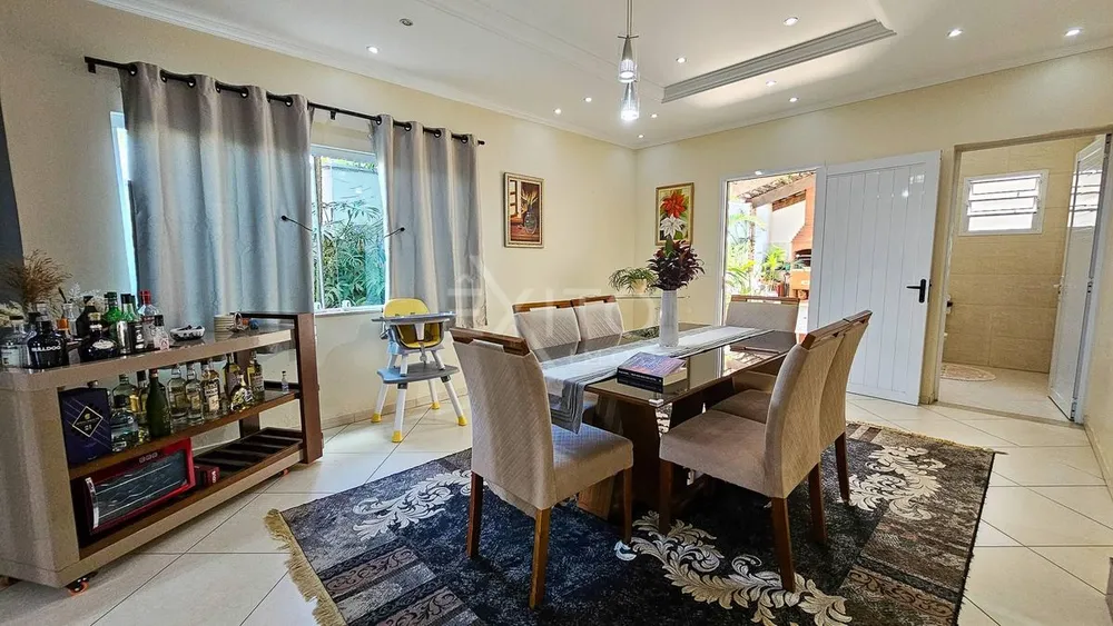 Casa, 3 quartos, 280 m² - Foto 2