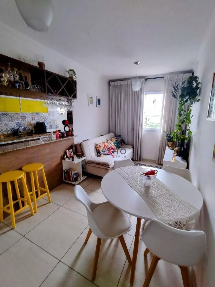 Apartamento à venda com 2 quartos, 54m² - Foto 3