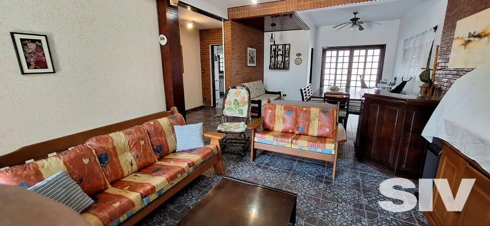 Casa, 4 quartos, 205 m² - Foto 4