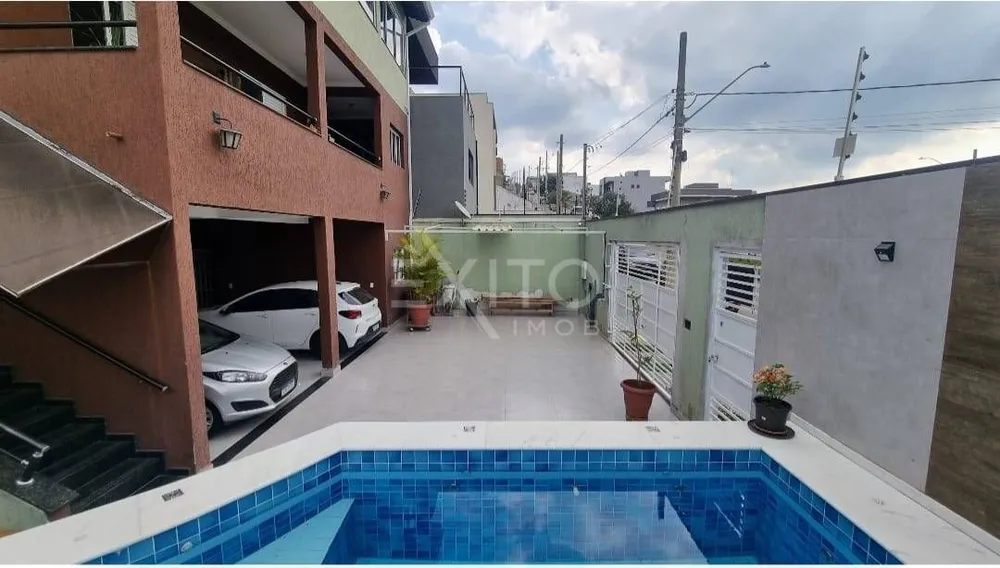 Casa, 3 quartos, 380 m² - Foto 1
