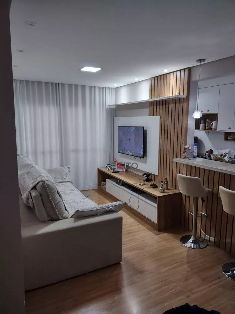 Apartamento à venda com 3 quartos, 80m² - Foto 4