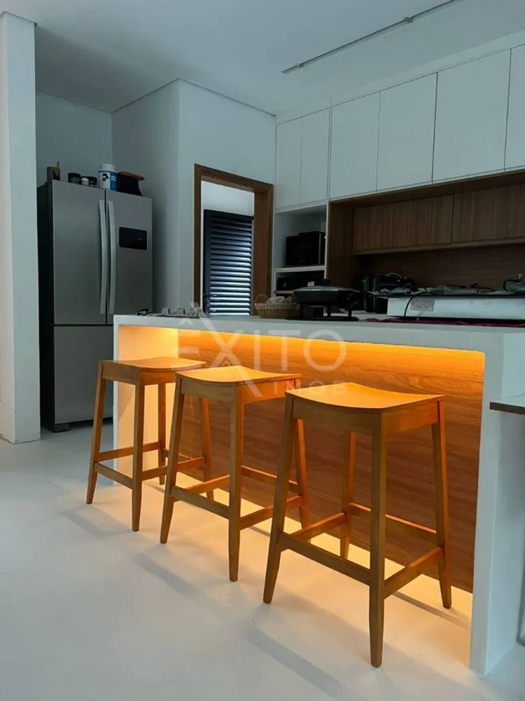Casa, 5 quartos, 274 m² - Foto 6
