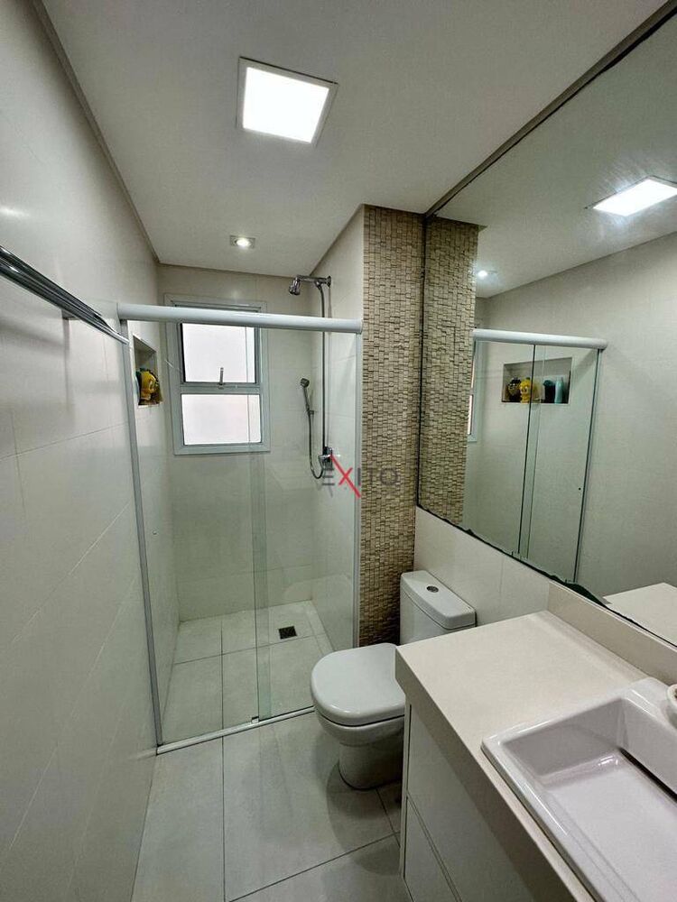 Apartamento à venda com 3 quartos, 97m² - Foto 19