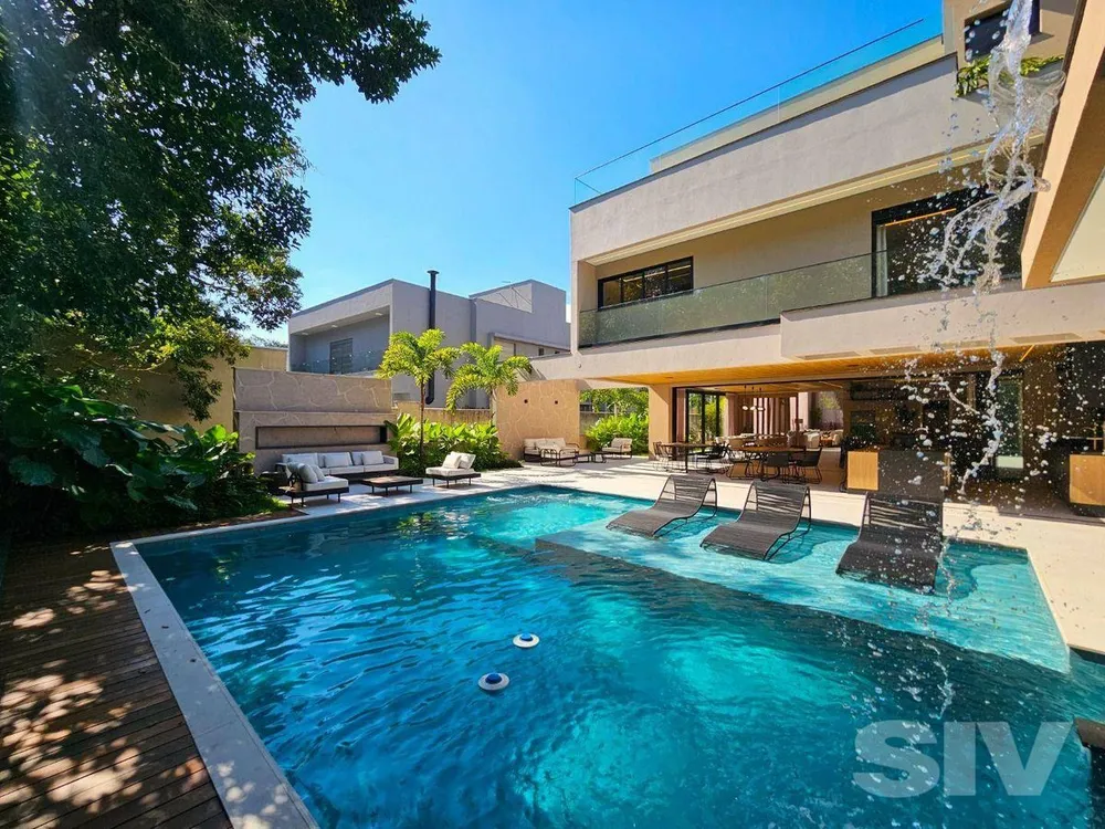 Casa, 7 quartos, 833 m² - Foto 1