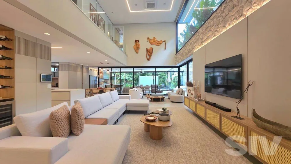 Casa, 7 quartos, 600 m² - Foto 1