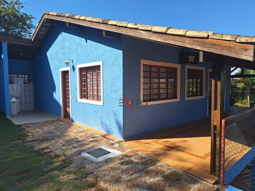 Chácara à venda com 4 quartos, 244m² - Foto 4