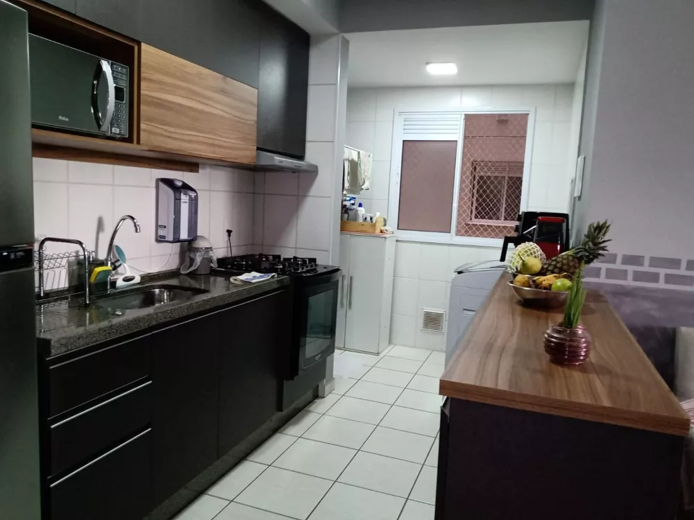 Apartamento à venda com 2 quartos, 61m² - Foto 1