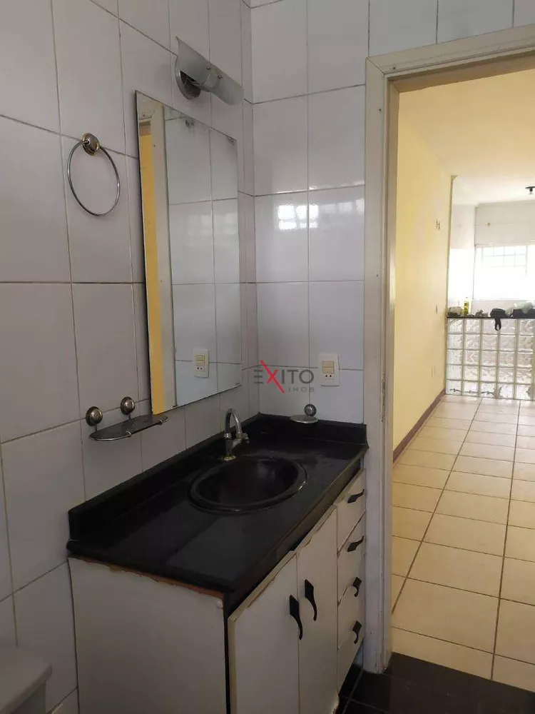 Apartamento para alugar com 1 quarto, 60m² - Foto 3