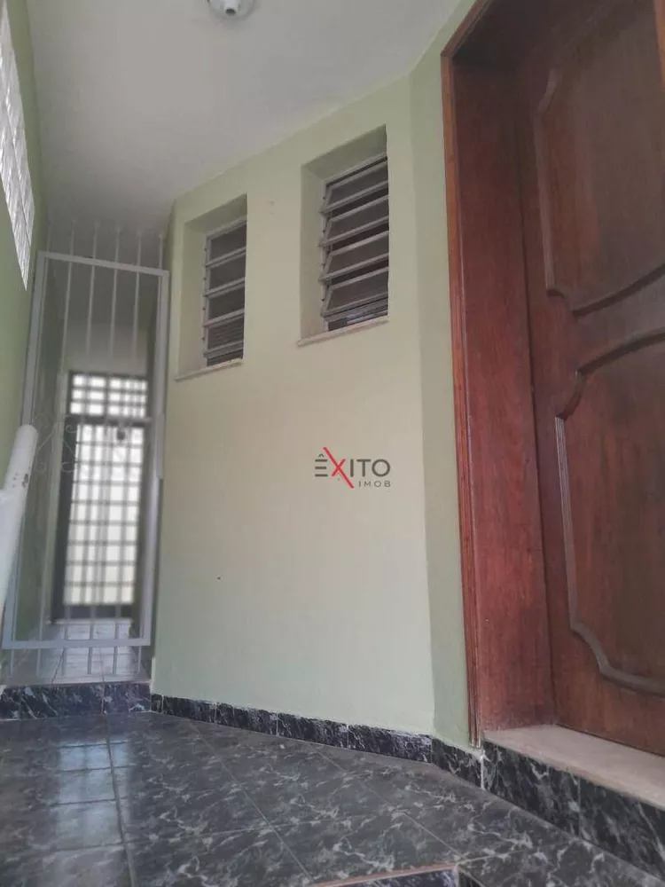 Casa à venda com 2 quartos, 90m² - Foto 1