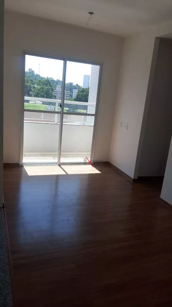 Apartamento à venda com 3 quartos, 54m² - Foto 2