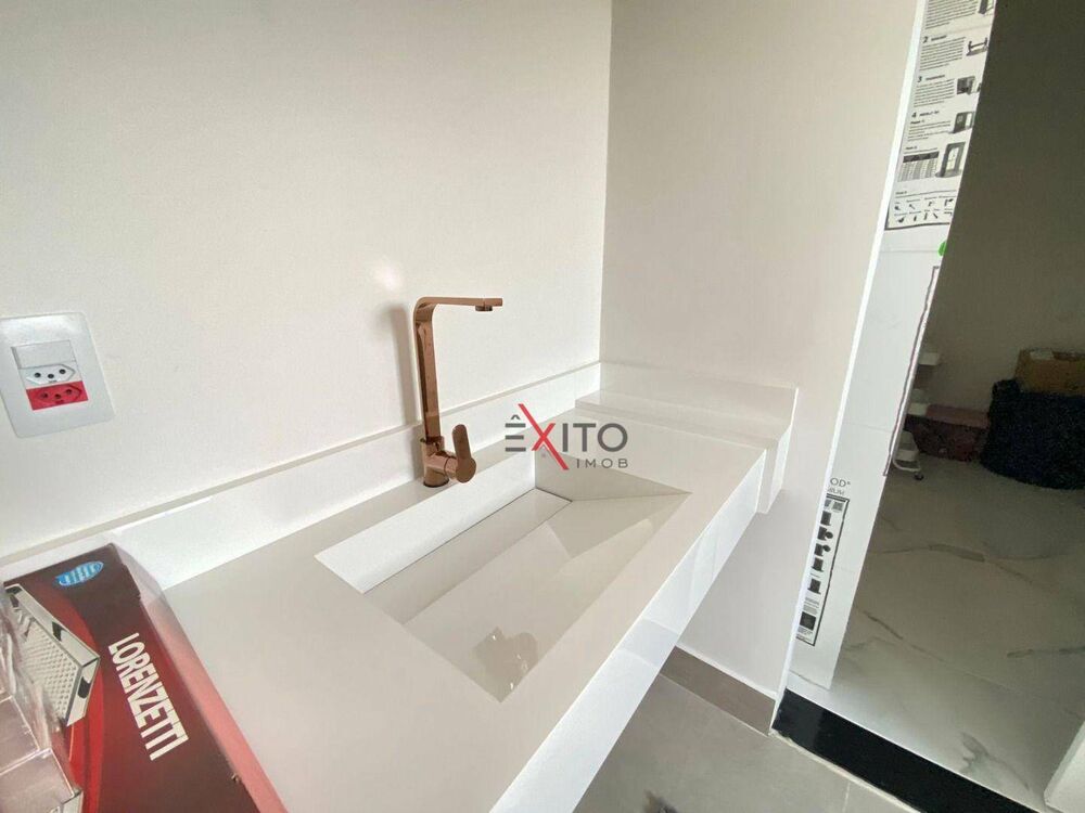 Casa, 4 quartos, 244 m² - Foto 11