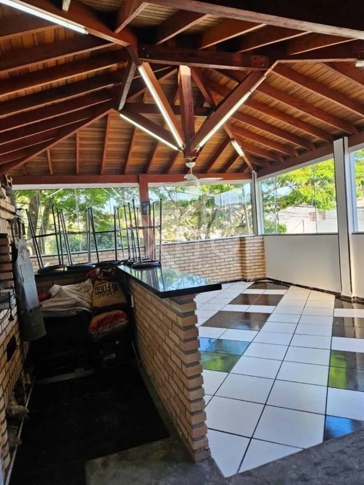 Casa, 4 quartos, 204 m² - Foto 2