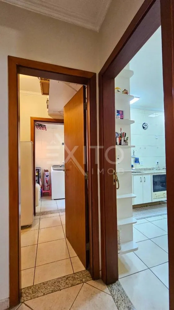 Apartamento, 3 quartos, 100 m² - Foto 2