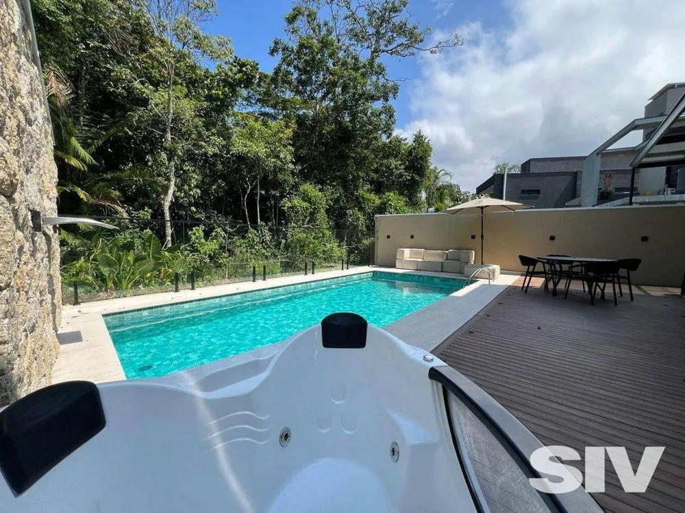 Casa, 5 quartos, 395 m² - Foto 4