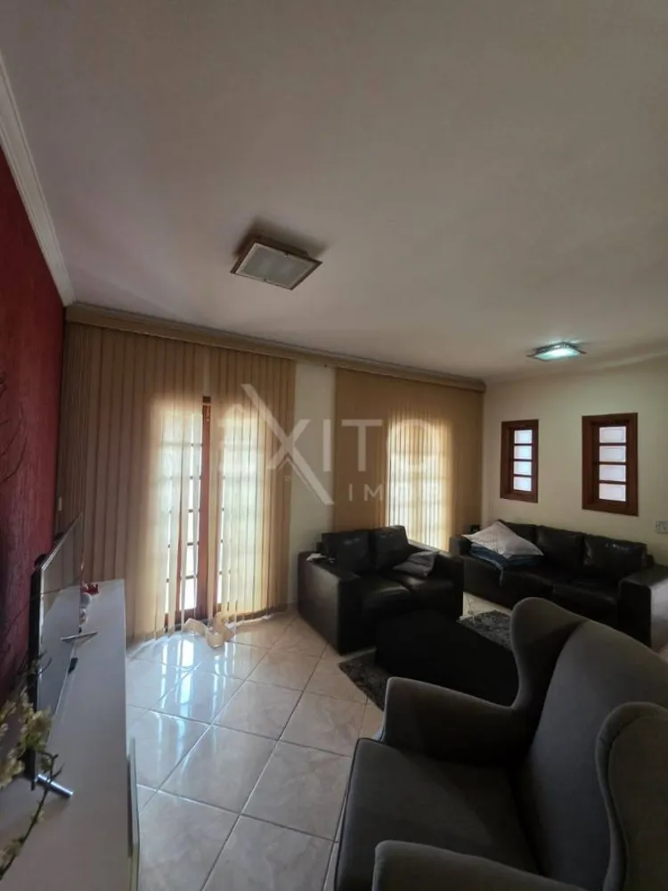 Casa, 2 quartos, 150 m² - Foto 1