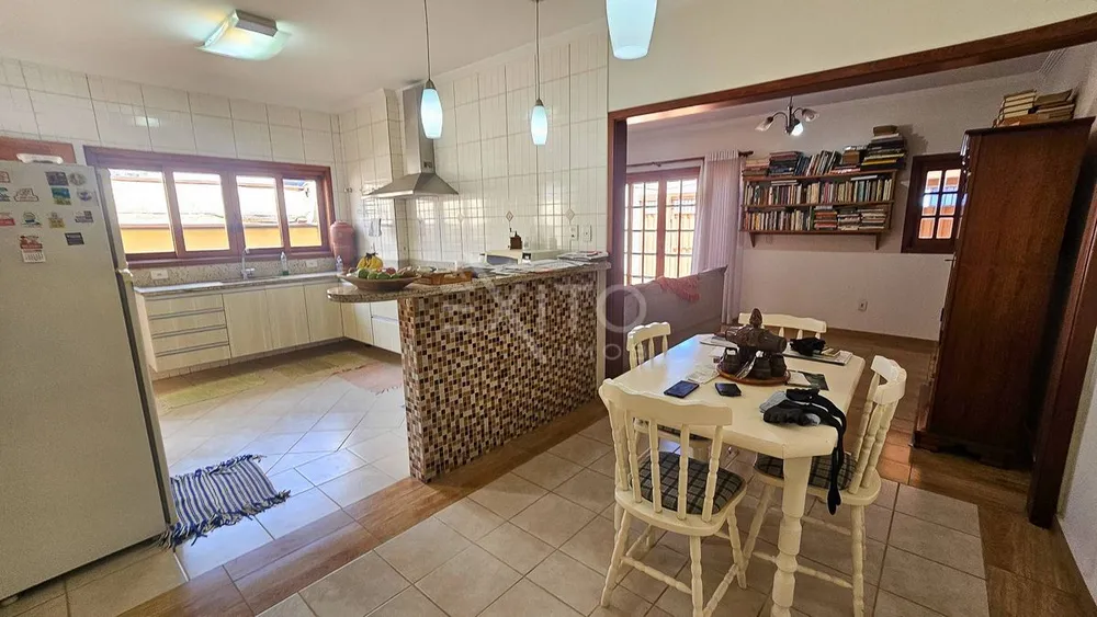 Casa, 3 quartos, 209 m² - Foto 6
