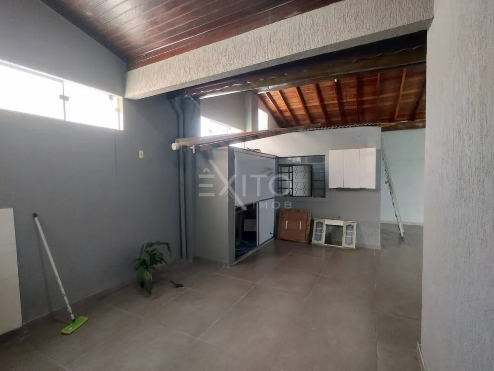 Casa, 2 quartos, 158 m² - Foto 2