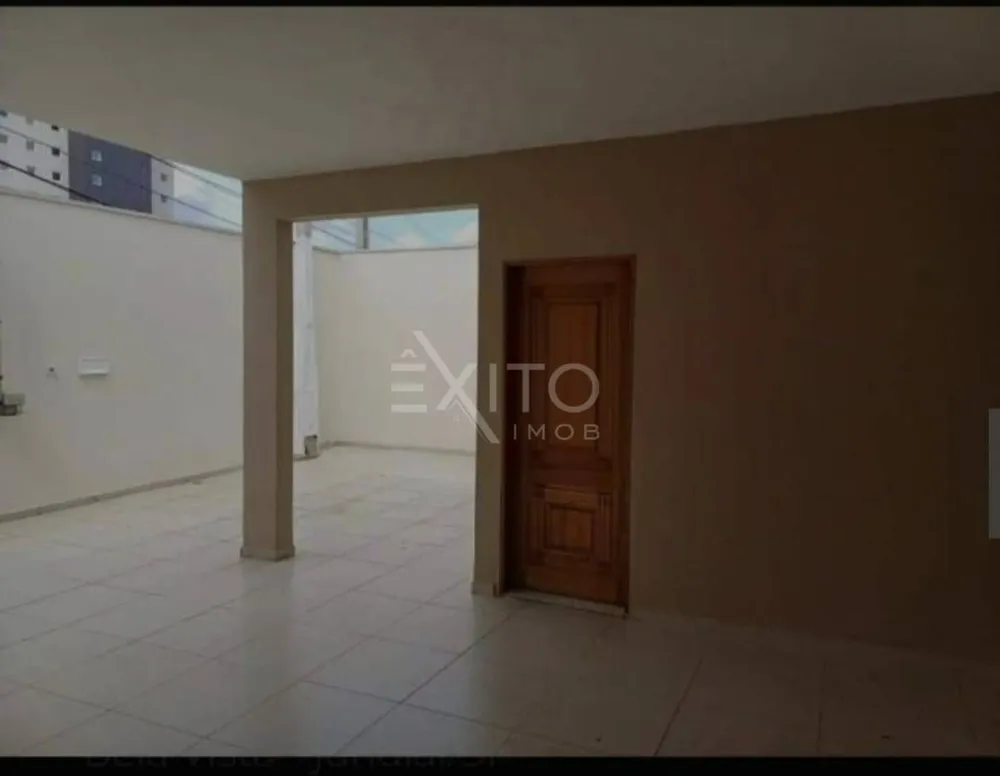 Casa, 3 quartos, 174 m² - Foto 4