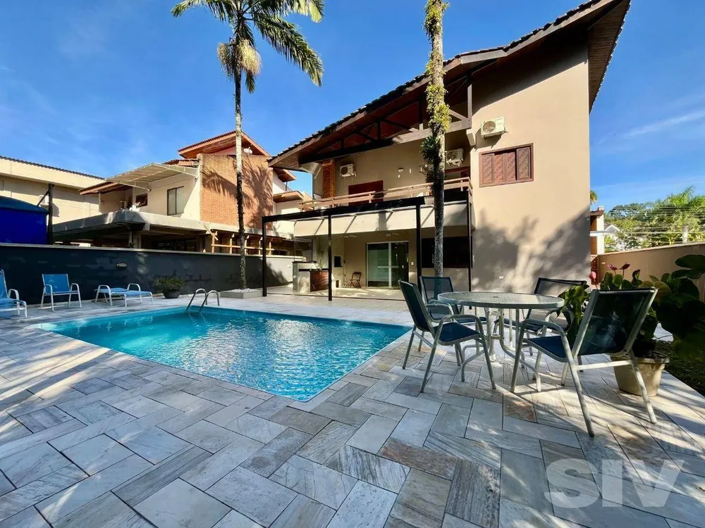 Casa, 3 quartos, 299 m² - Foto 8