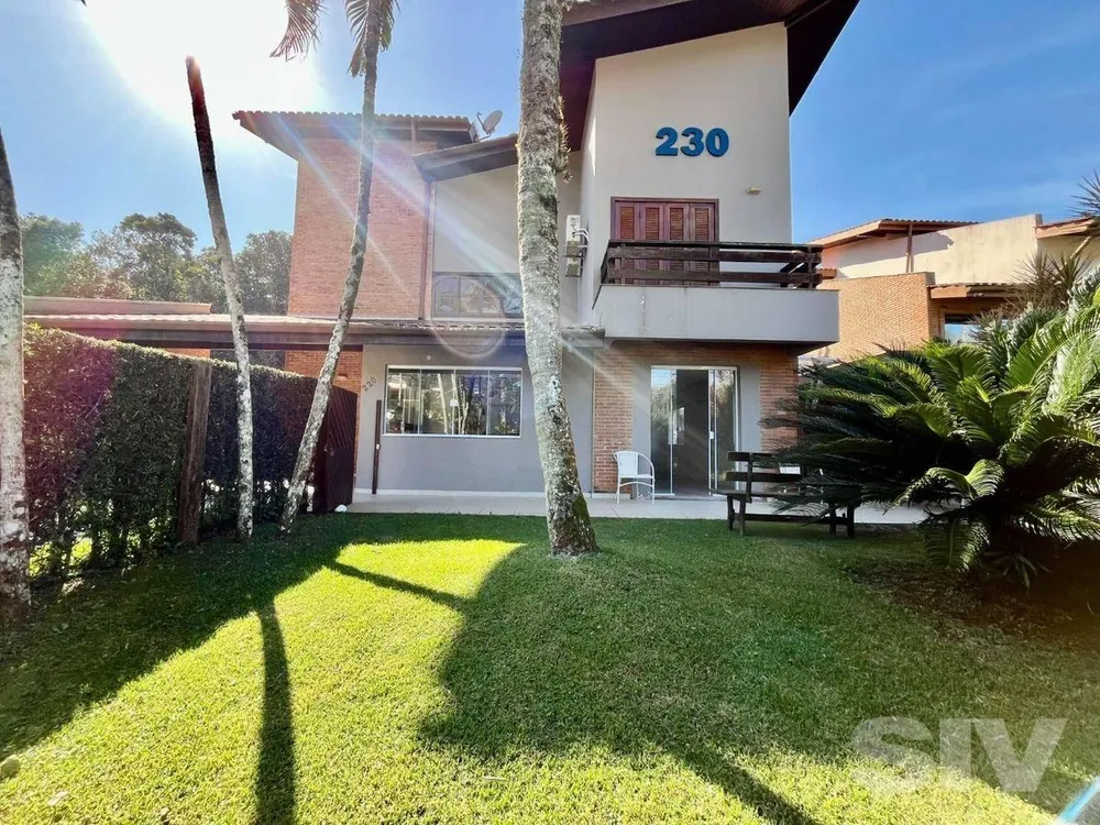 Casa, 3 quartos, 299 m² - Foto 2