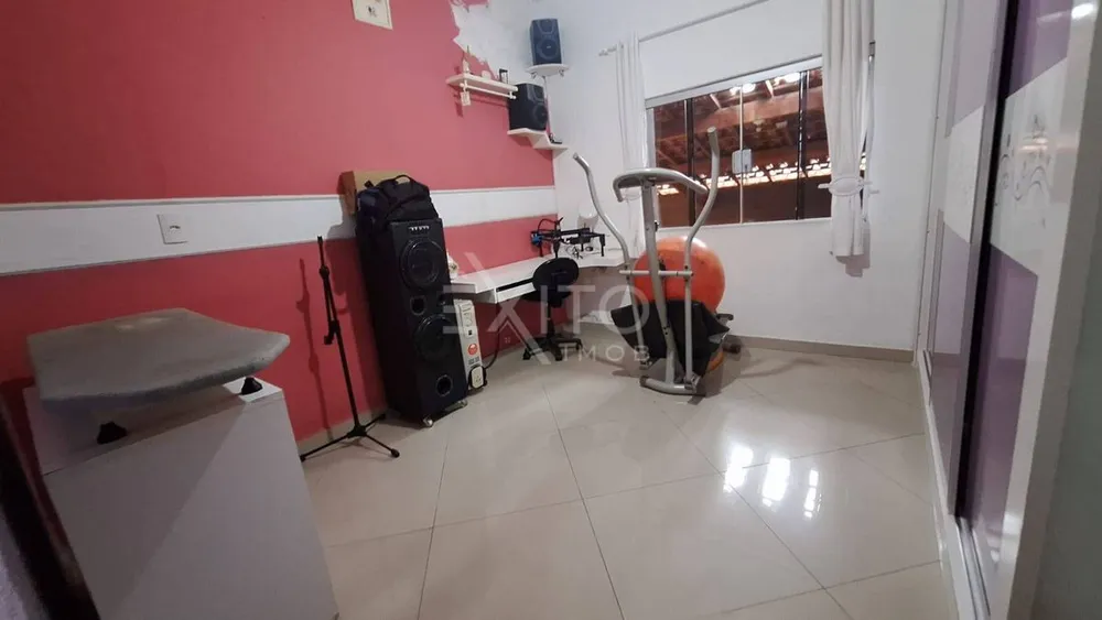 Casa, 3 quartos, 240 m² - Foto 5