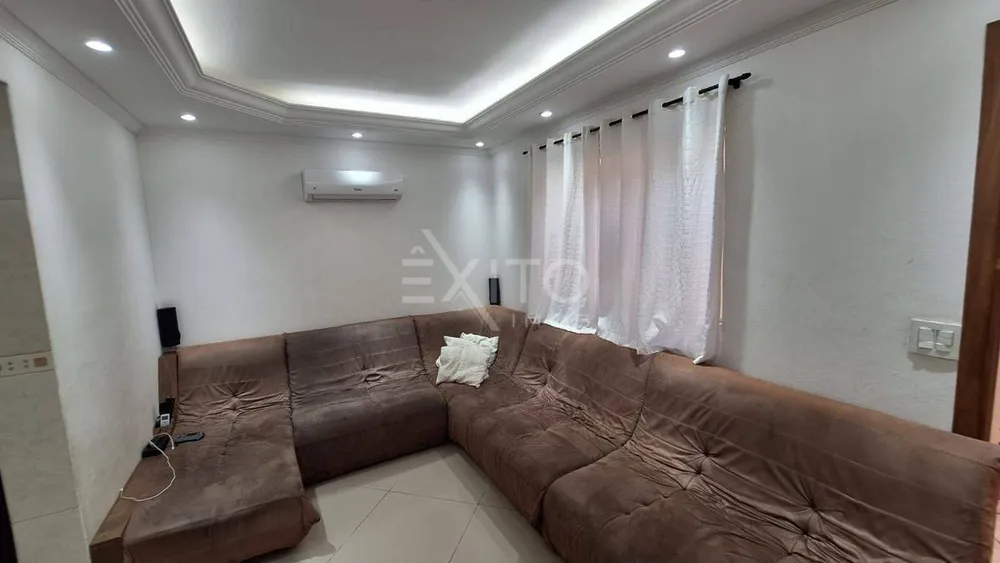 Casa, 3 quartos, 240 m² - Foto 3