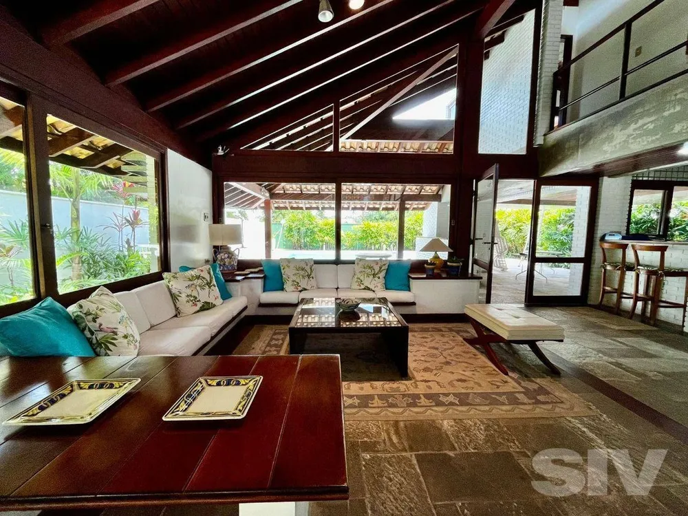 Casa, 5 quartos, 300 m² - Foto 1