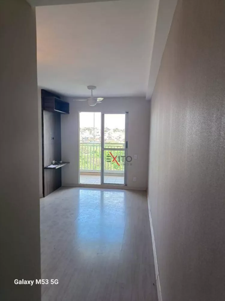 Apartamento à venda com 2 quartos, 57m² - Foto 3