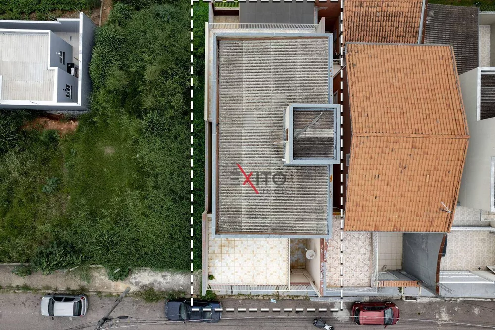 Casa à venda com 3 quartos, 200m² - Foto 4