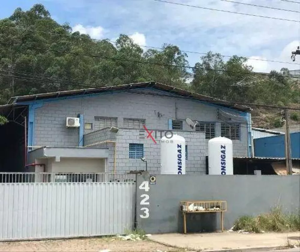 Depósito-Galpão-Armazém à venda e aluguel, 1690m² - Foto 1