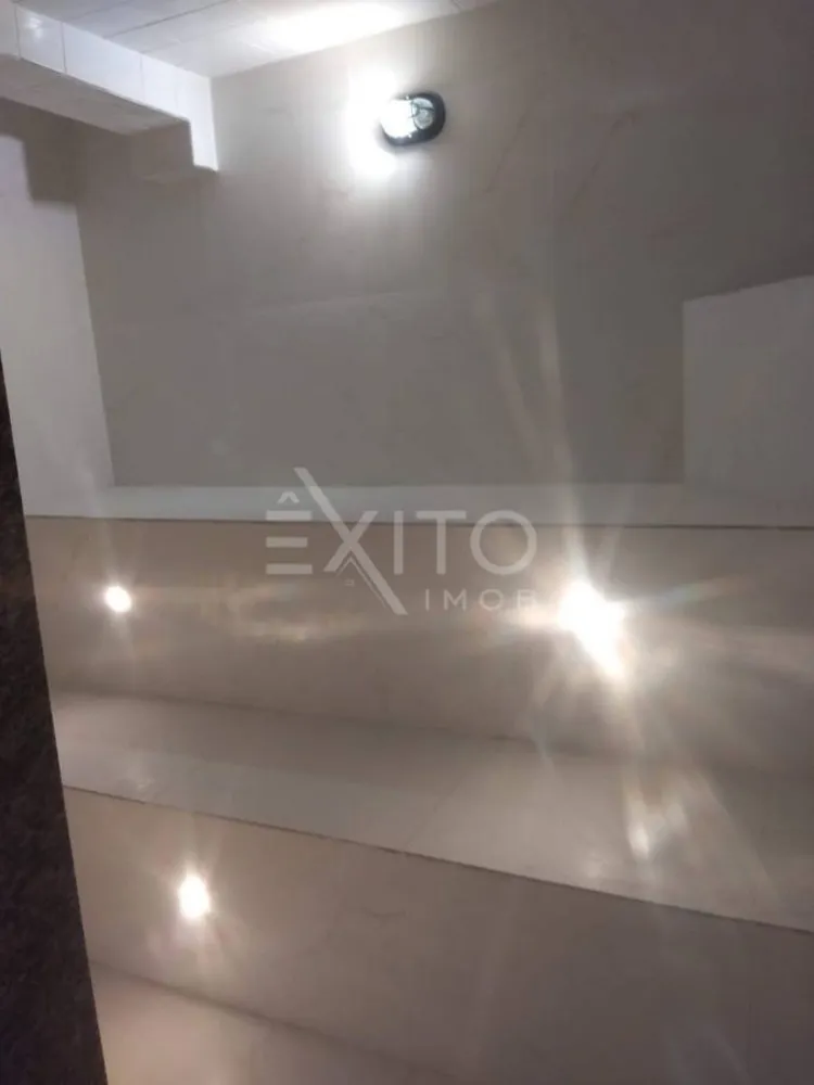 Casa, 3 quartos, 200 m² - Foto 2