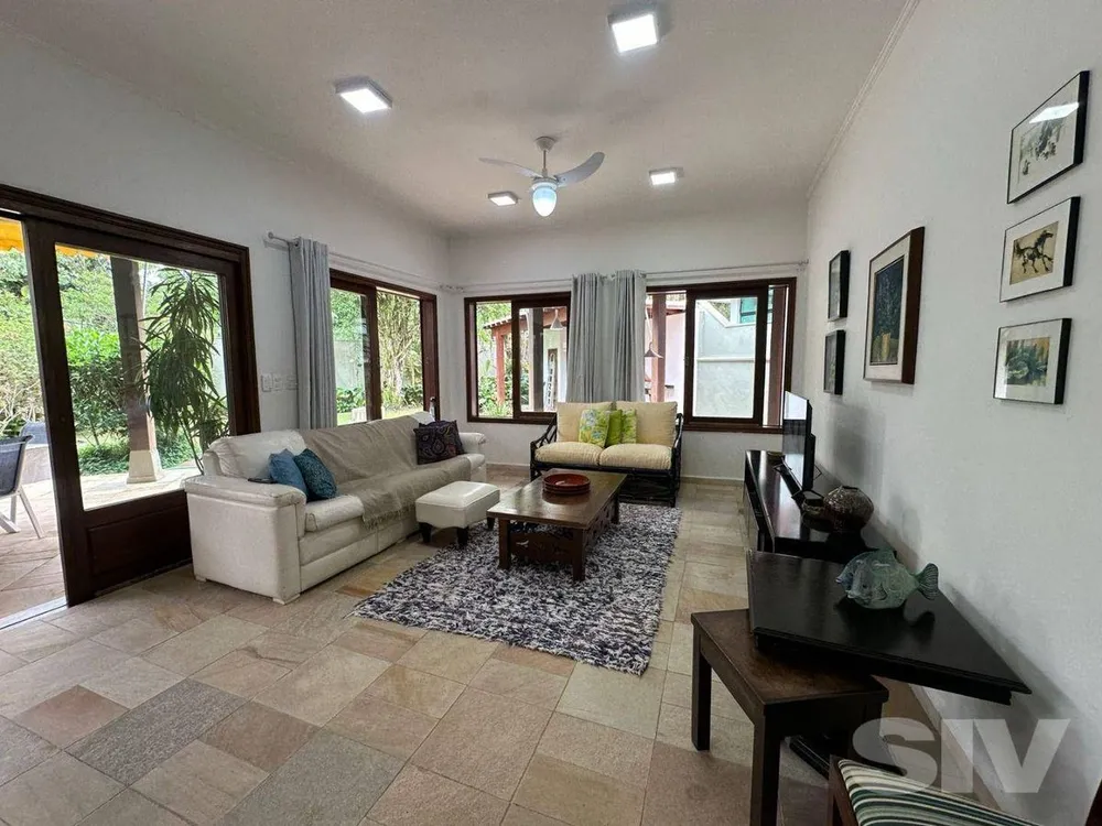 Casa, 3 quartos, 240 m² - Foto 8