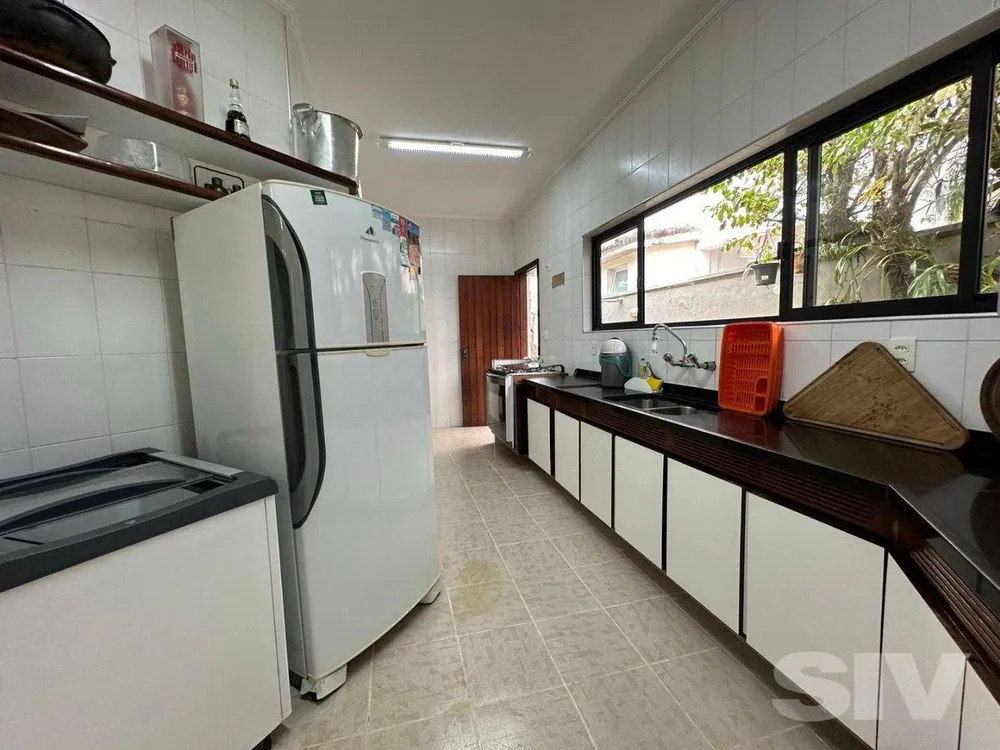 Casa, 3 quartos, 240 m² - Foto 7