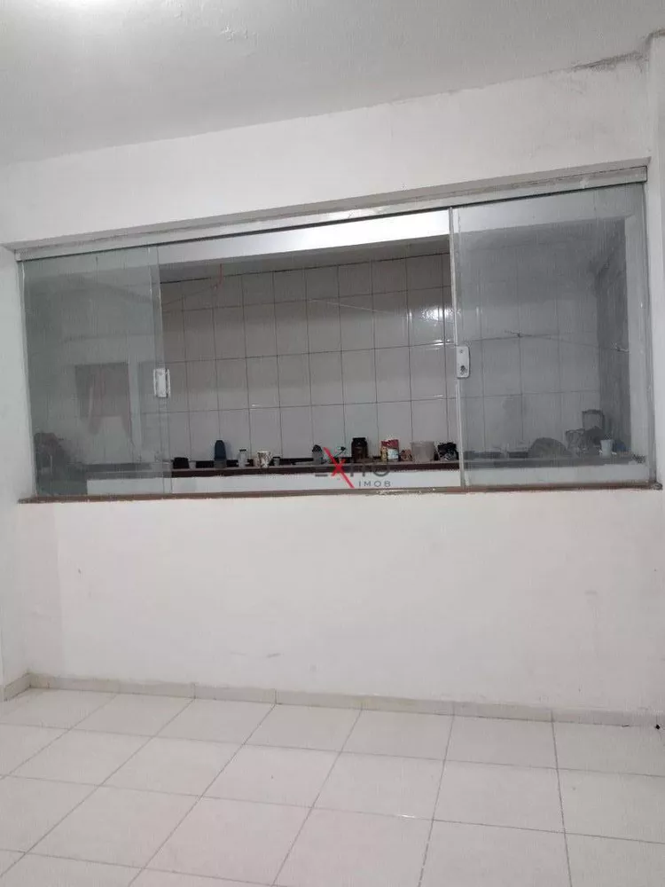 Casa, 3 quartos, 250 m² - Foto 3