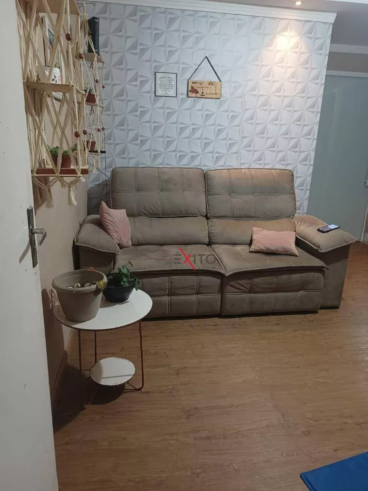 Apartamento à venda com 2 quartos, 44m² - Foto 1